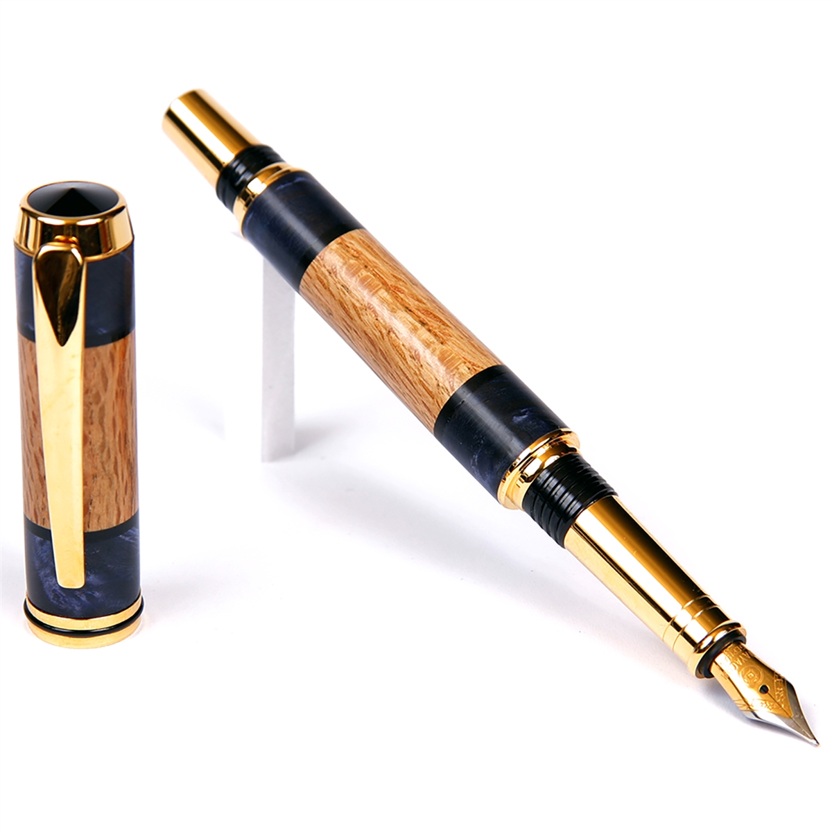 BF4W201-2T.jpg Baron Fountain Pen - White Oak with Blue Inlay - Image 1
